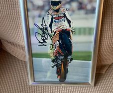 autographed Rossi Repsol Honda Photo Assen 05