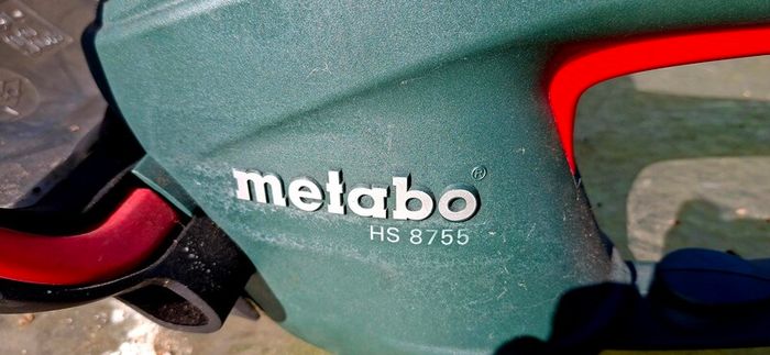 Metabo HS 8755 Electric Hedge Trimmer - 560W (55cm Blade)