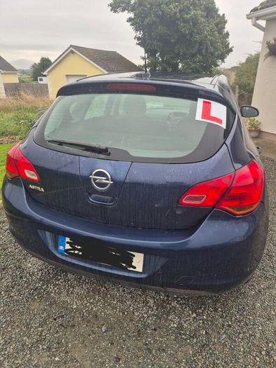 2012 Opel Astra