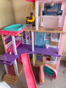 Barbie dream house