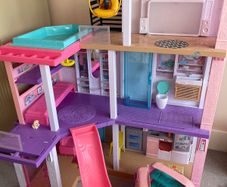 Barbie dream house