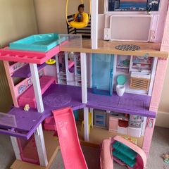 Barbie dream house