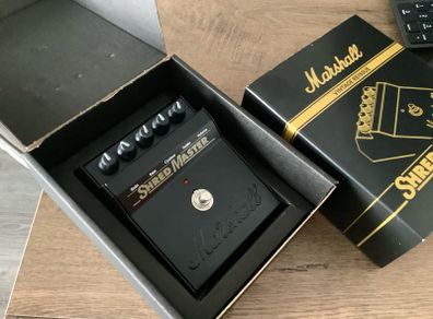 Marshal Shred Master Vintage Reissue pedal box