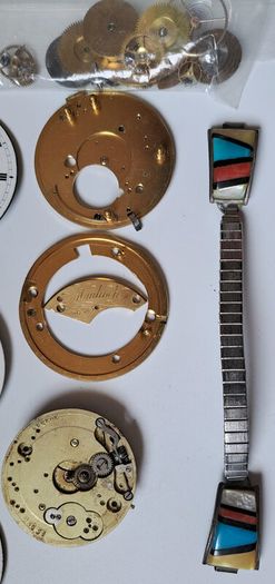 Lot of Watch Parts & Movements - See Description for Condition