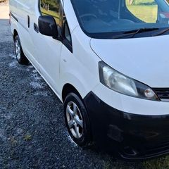 2013 nissan nv200