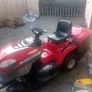 Ride on lawnmower Image 3