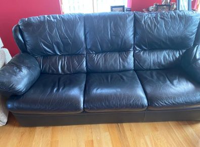 3+1 Leather Sofa and Recliner Armchair