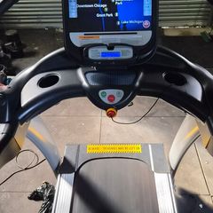 10 treadmills top brand touch screen