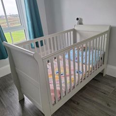 Mamas & Papas Mia Sleigh Cot Bed