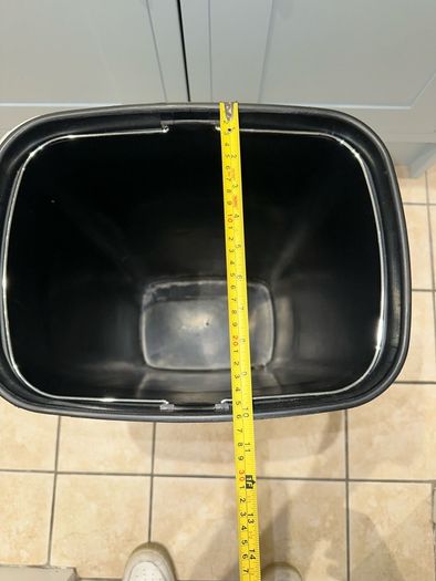 Kitchen bin