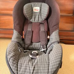 2 Child Car Safety Seats