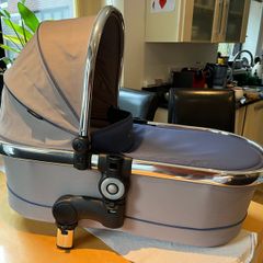 iCandy Carrycot Bassinet and Accessories