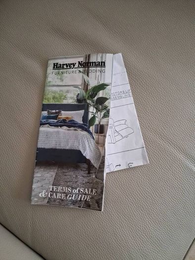 Harvey Norman Cream Italian Leather Almost New Recliner