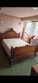 mahogany bed frame