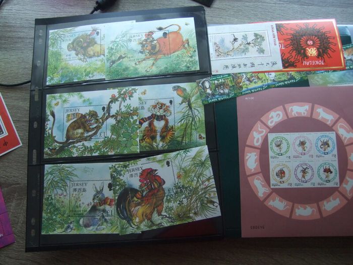 Worldwide Stamps.