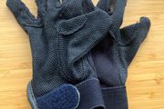 riding gloves