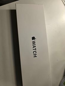 Brand New Sealed Apple Watch SE 3 40mm Midnight - M/L - Model A3324 - GPS