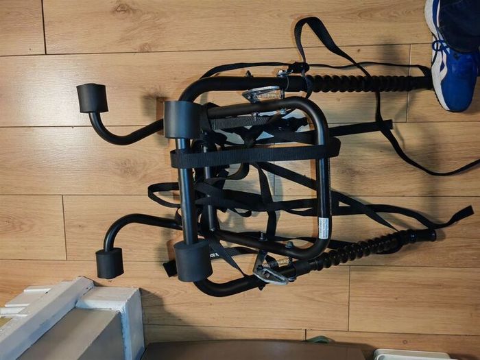 Hollywood F1B 3 bike folding bike rack- like new