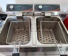 Electric commercial fryer