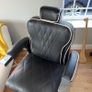 Barber chair Image 2