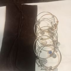 CO88 bangles