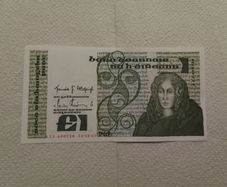 Meob Irish Pound.