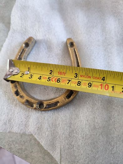 Horseshoe Decoration Good luck Charm Wall Hanging Mount Brass