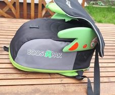 trunki boostapak travel booster seat