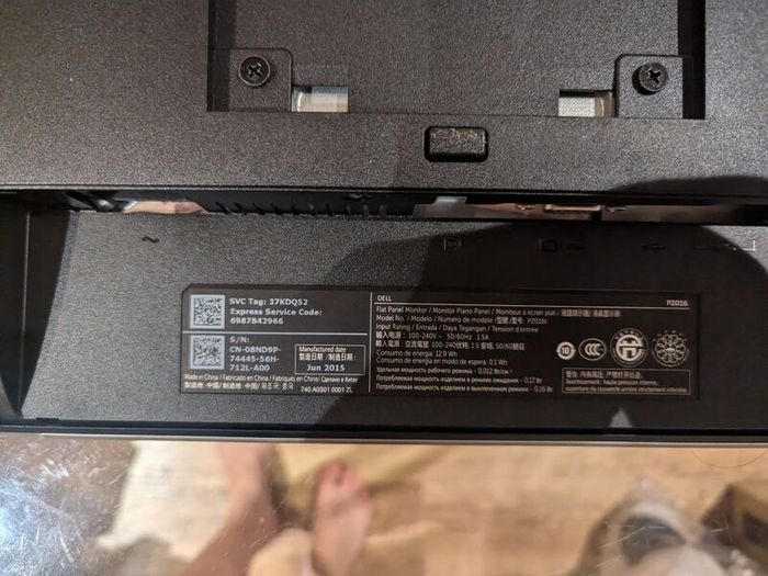 Dell P2016 monitor / screen, monitor holder and cables