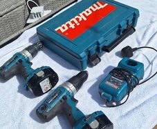 Makita Screw Guns