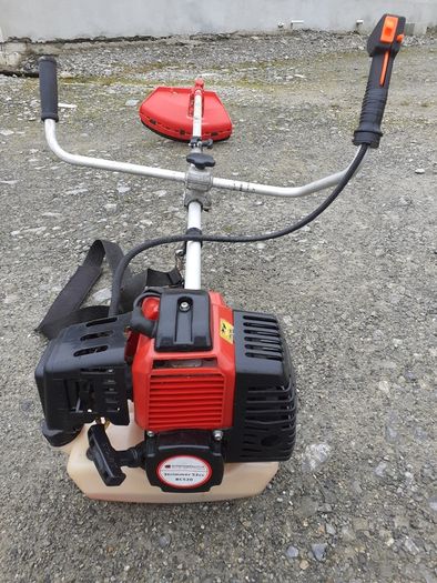Grass strimmers