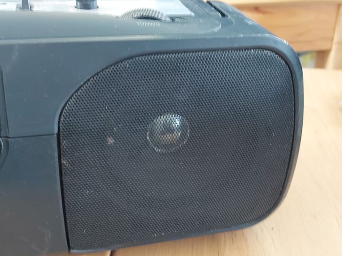 Sony Radio Cassette-corder, Model CFS-201L, wear and tear for its age, Radio works, tapes dont play