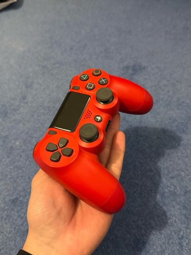 Dual Shock 4 V2 (PS4 Controller)