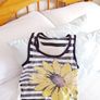 River Island Cropped Top - Size 6 Image 7