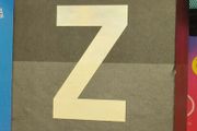 Samsung Galaxy Z Flip3 5G 128GB Beige-Dual Sim Unlocked Smartphone (Grade A+) Barely used