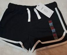 New M&S shorts size 8-9 years