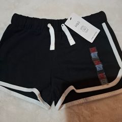 New M&S shorts size 8-9 years