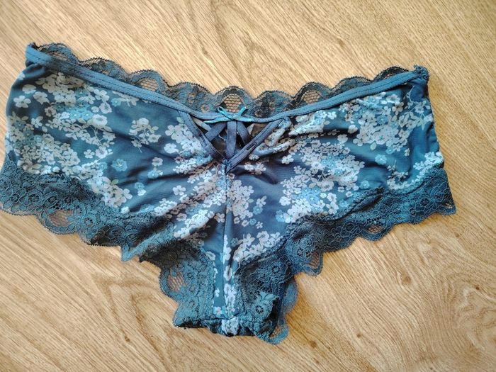 Thongs and Underwear for Women  Size 8-12