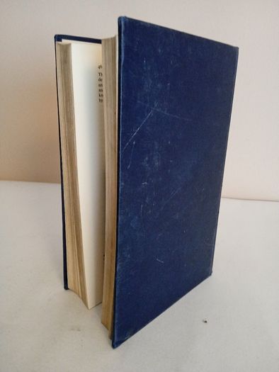 The Invertebrata: A Manual for the Use of Students by the Late L. A. Borradaile and F. A. Potts (RB246)