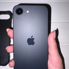 iPhone 16E - 128G - Unlocked - 7 Months Old (Not Refurbished)