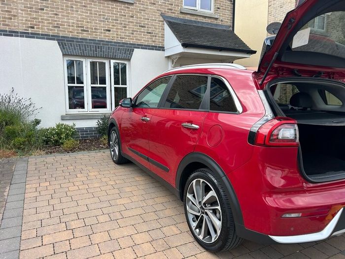 Kia Niro 1.6 Gdi 3 104bhp 5dr Auto, 2017