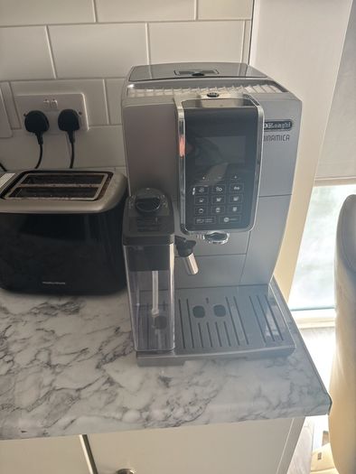 de longhi coffee machine