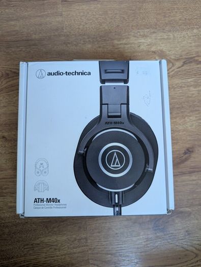 Audio Technica M40x
