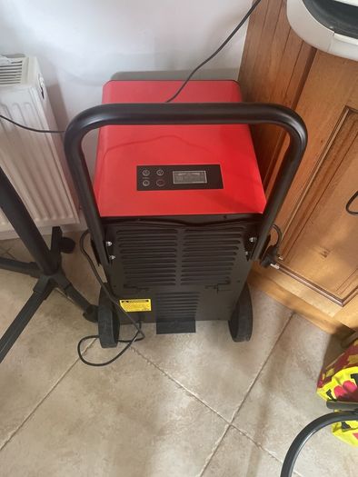 Sealey 30l industrial dehumidifier
