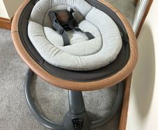 Maxi Cosi Cassia swing