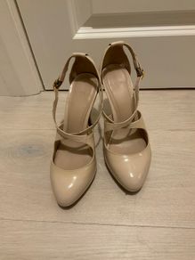 Carvella Nude Pink Platform High Heels (5/38)