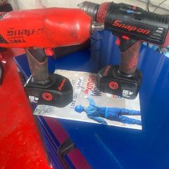 Snap on impact gun