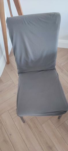 Free 8 Dining chairs
