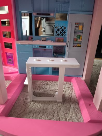 Barbie Dream House
