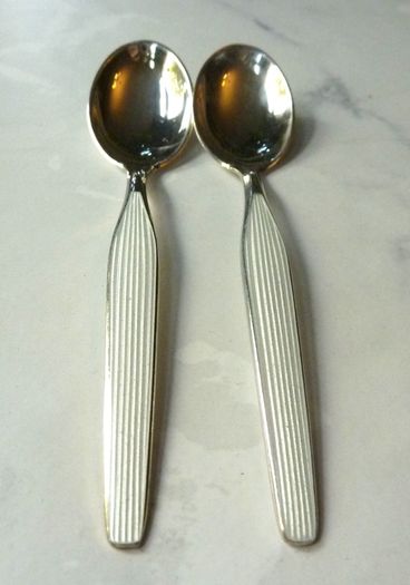 Pair Vintage Norwegian Hallmarked Sterling Silver 925 White Enamel Coffee Spoons. Excellent Condition.
